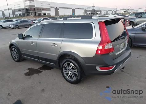 2013 Volvo Xc70 3.2/3.2 Platinum/3.2 Premier/3.2 Premier Plus z USA, uszkodzony, nr VIN YV4952BZ0D1155791